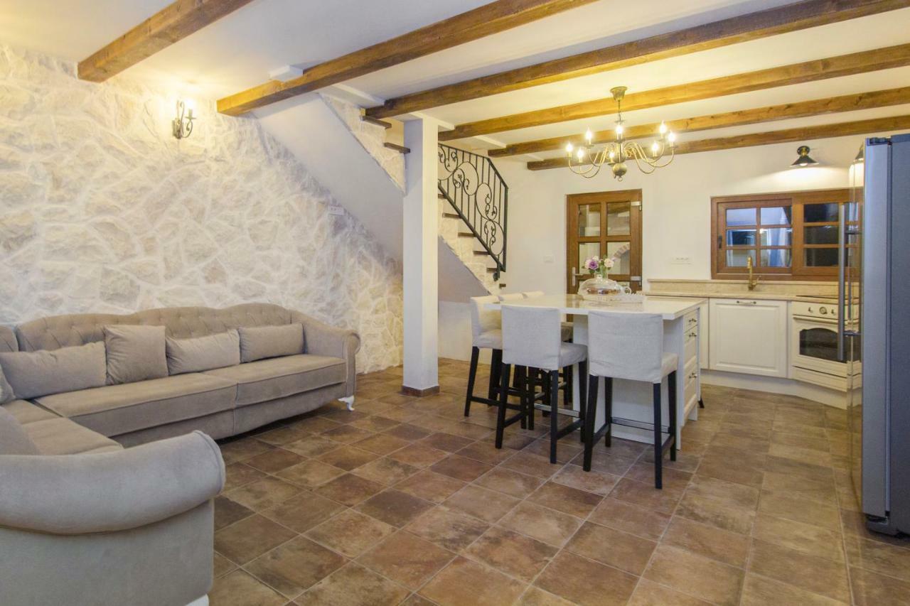 House For Rent Leila Villa Šibenik Eksteriør billede